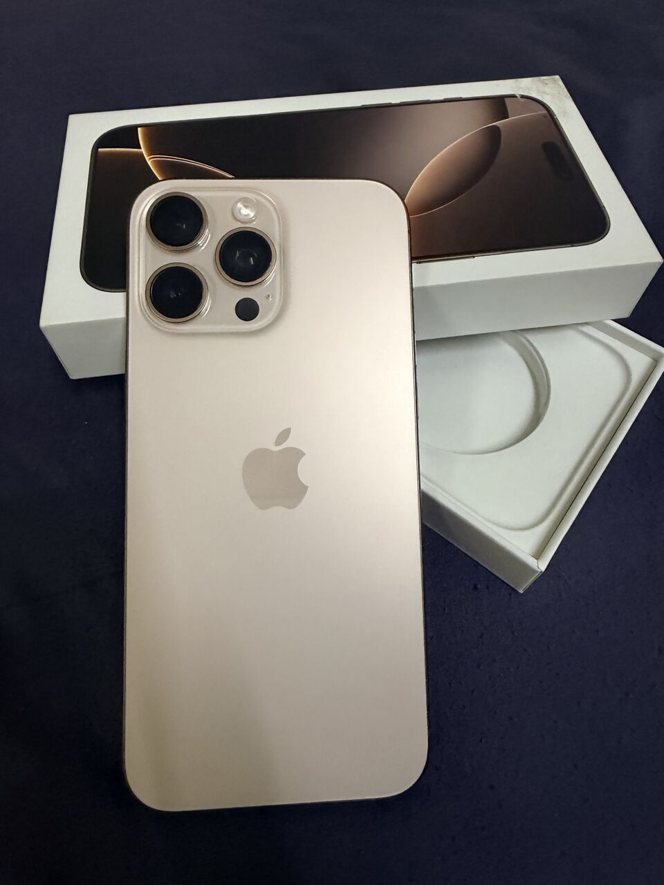 Khobar, Mobile Phones, SAR 3800,  Selling Iphone 16 Pro Max 256gb