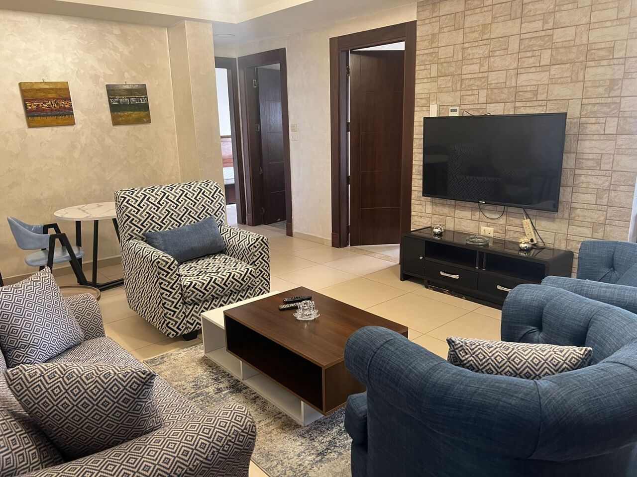 Abdoun, Apartments, Flats, Houses & Villas, JOD 7200/year,  Furnished,  2 BR,  Fully Furnished Two Bedroom Apartment In Abdoun 00962777688956