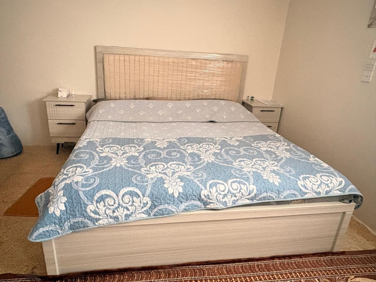 Al Sulaymaniyyah, Furniture, SAR 900,  Relocating &ndash; Complete Bedroom Set: Bed, Side Tables, Dressing Table & Wardrobe &ndash; 900 SAR