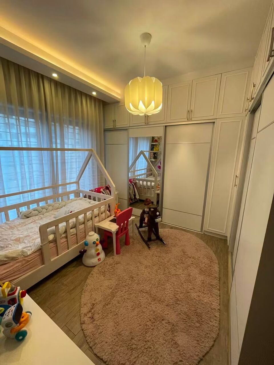 Abdoun, Apartments, Flats, Houses & Villas, JOD 15000/year,  Furnished,  2 BR,  Ground Fully Furinshed 2B Apart With Terrace In Abdoun 00962777688956
