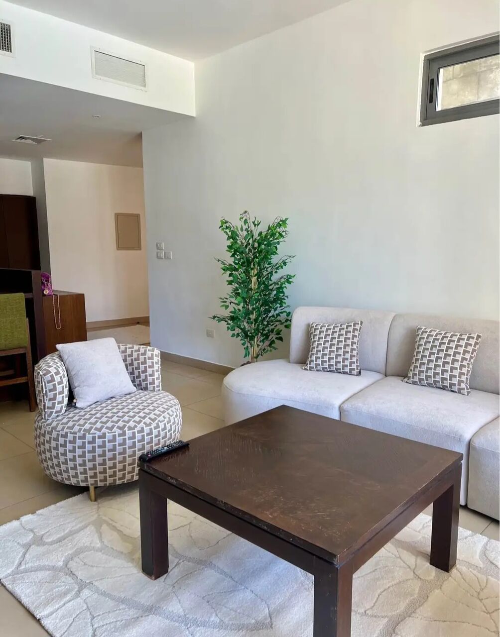 Abdoun, Apartments, Flats, Houses & Villas, JOD 15000/year,  Furnished,  2 BR,  Fully Furnished 2B Apart With Baconly Sharing Pool In Abdoun 00962777688956