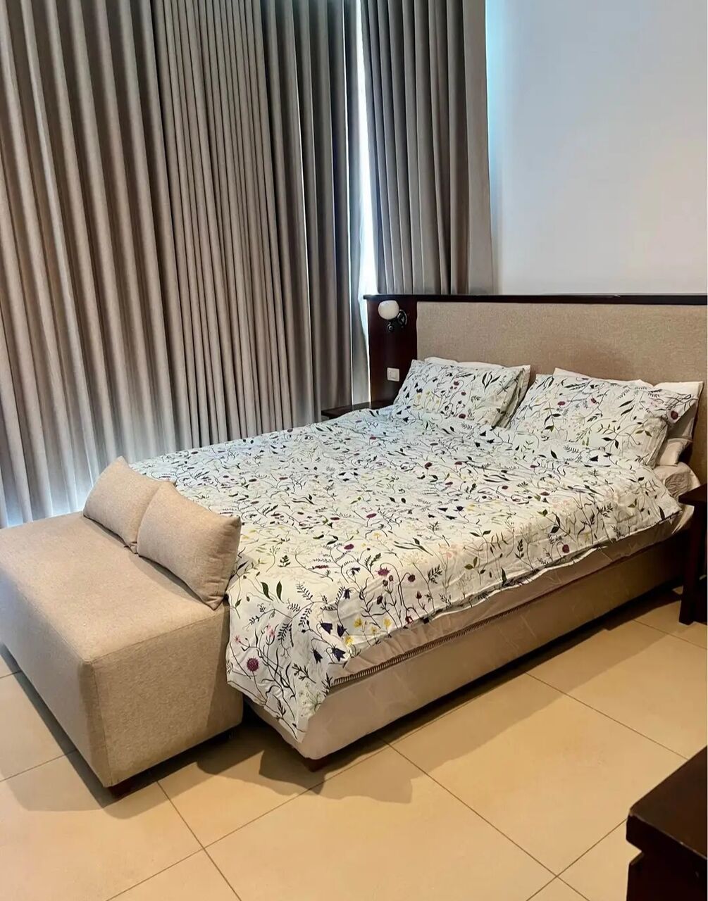 Abdoun, Apartments, Flats, Houses & Villas, JOD 15000/year,  Furnished,  2 BR,  Fully Furnished 2B Apart With Baconly Sharing Pool In Abdoun 00962777688956