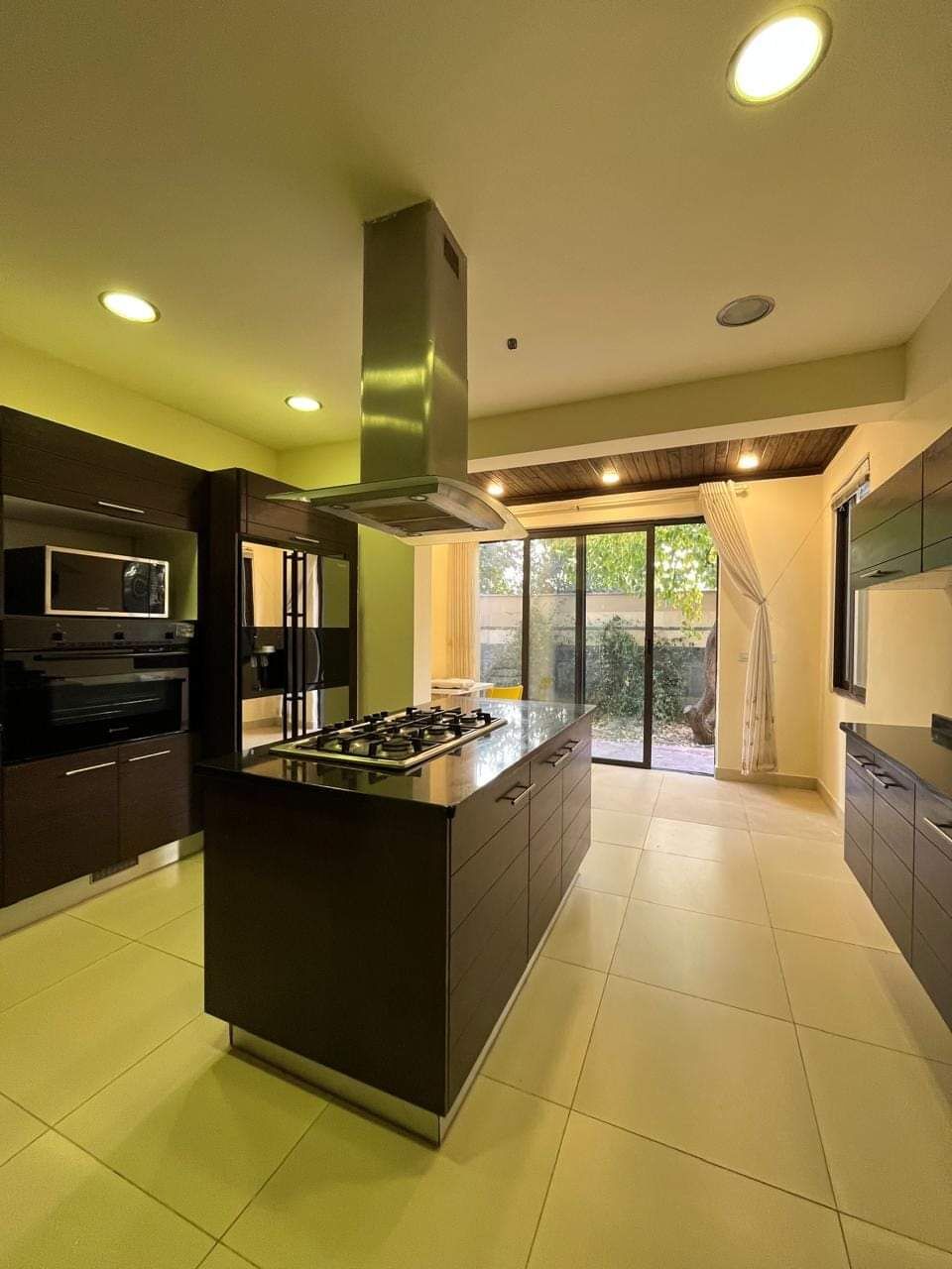 Abdoun, Apartments, Flats, Houses & Villas, JOD 20000/year,  4 BR,  Ground Semi Furnished 4B With Big Garden In Abdoun 00962777688956
