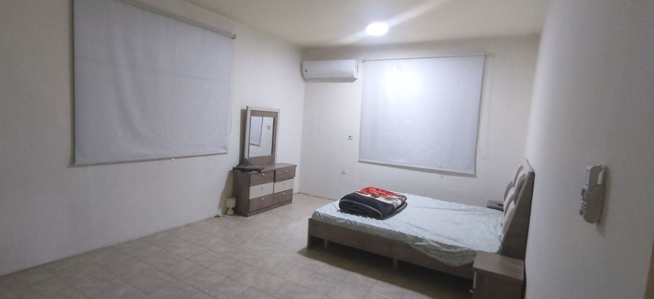Riyadh, Rooms for Rent, SAR 1800/month,  Executive Bacholar Required