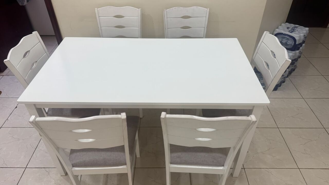 Yanbu, Furniture, SAR 600,  Dining Table-Homebox With 6 Chairs