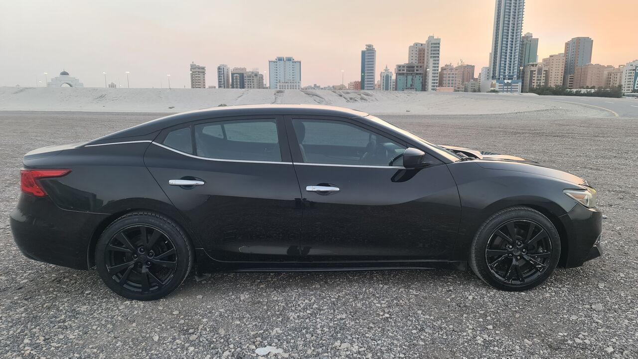 Juffair, Vehicles, Cars & Trucks , BHD 2350,  Nissan Maxima,  2016,  Automatic,  131000 KM,    Instalments Option Available