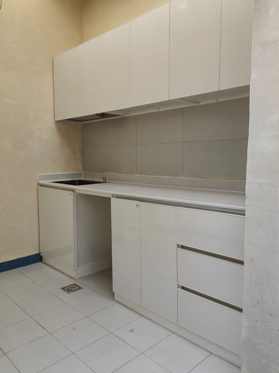 Al Malaz, Apartments, Flats, Houses & Villas, SAR 25000/month,  1 BR,  Family Studio Largte Size Near Jarir Metro Station Well Located Studio Fully Furnished