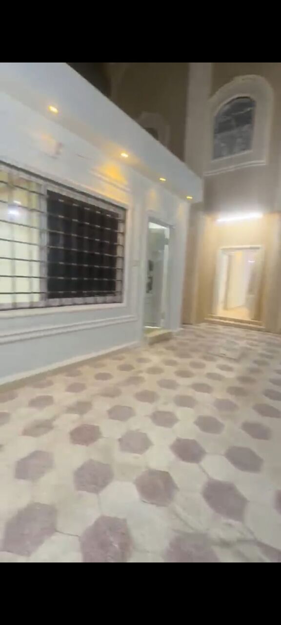 Al Naseem, Apartments, Flats, Houses & Villas, SAR 48000/year,  5 BR,  Family Villa Ground Floor With Loan And Big Majlis Outspace With Car Entrance Inside