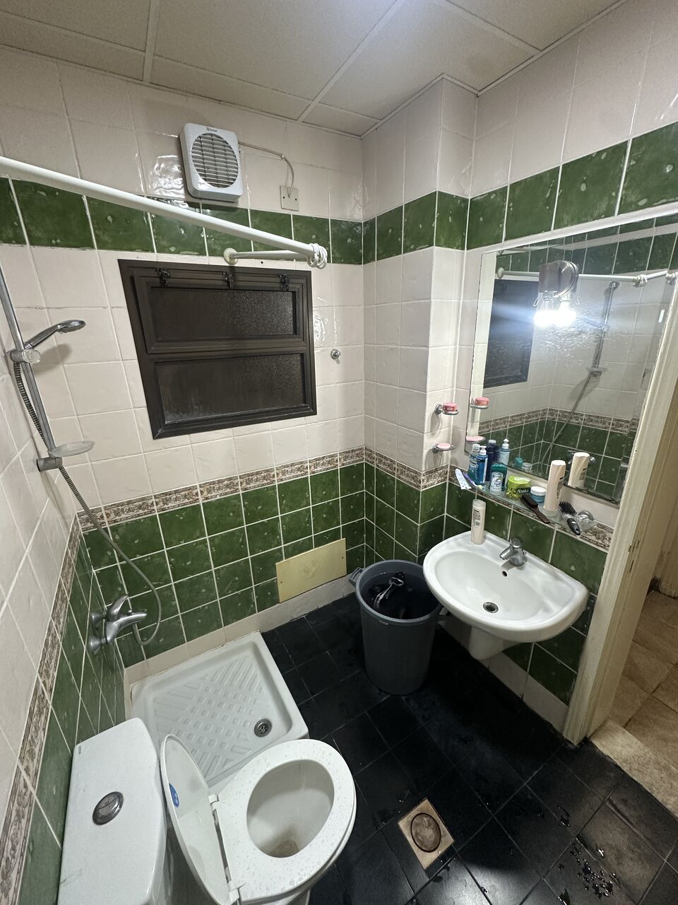 Mahooz, Rooms for Rent, BHD 120/month,  Single Room Available For Ladies At Mahooz