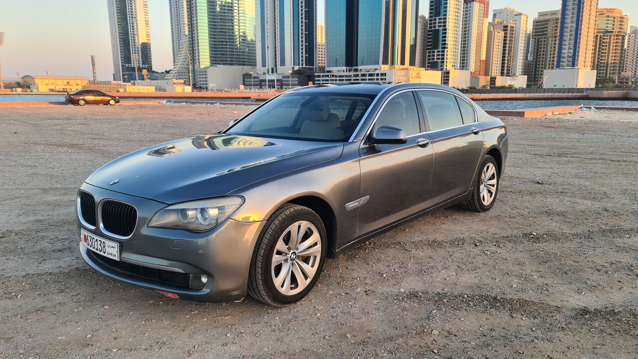 Juffair, Vehicles, Cars & Trucks , BHD 1750,  Bmw 730,  2010,  Automatic,  122000 KM,  Li Full Option Very Clean Car
