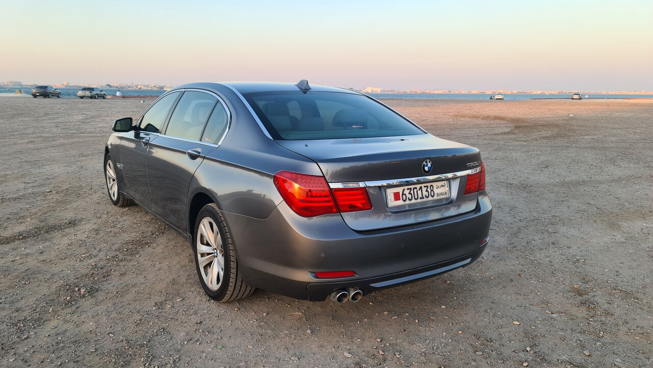 Juffair, Vehicles, Cars & Trucks , BHD 1750,  Bmw 730,  2010,  Automatic,  122000 KM,  Li Full Option Very Clean Car