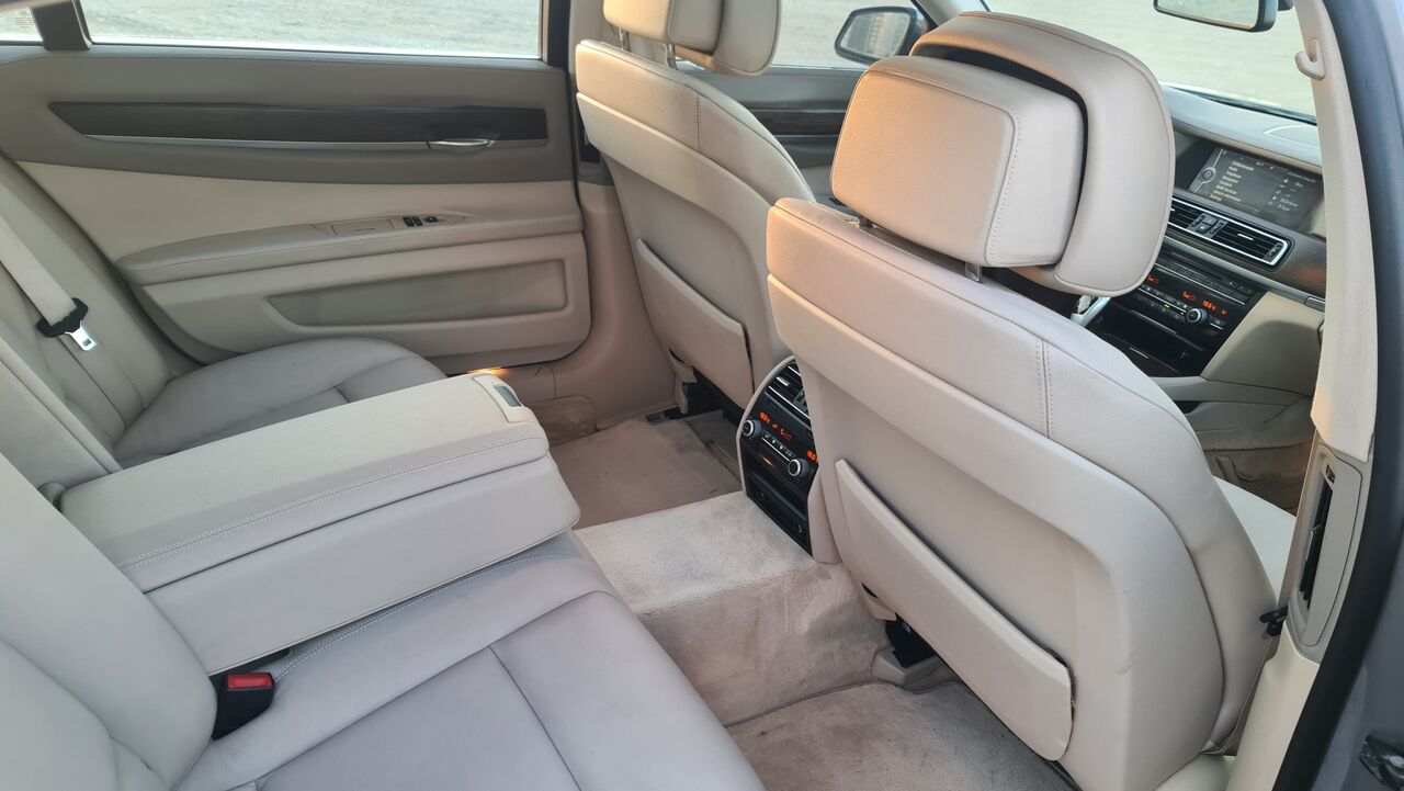 Juffair, Vehicles, Cars & Trucks , BHD 1750,  Bmw 730,  2010,  Automatic,  122000 KM,  Li Full Option Very Clean Car