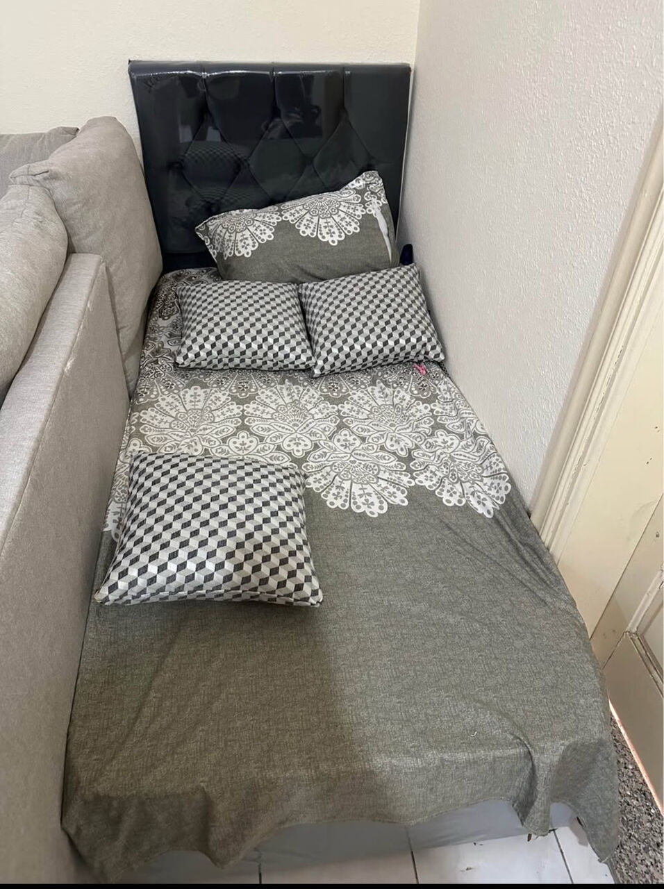 Jeddah, Furniture, SAR 110,  Light Used Single Bed With Matress For Sale