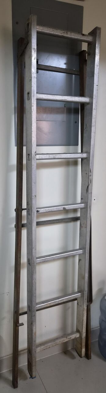 Riyadh, Household Items, SAR 149,  Big Size Foldable Ladder And Empty Bottles