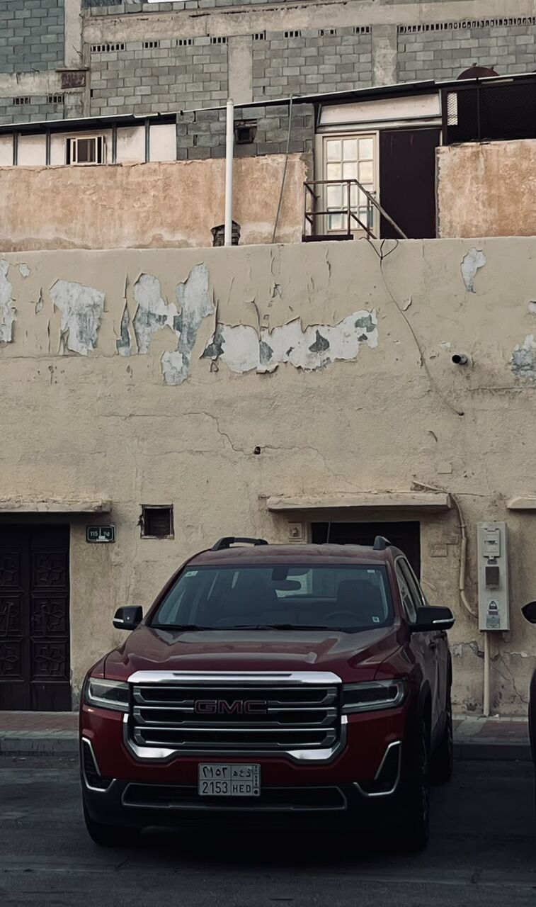 Dammam, Vehicles, Cars & Trucks , SAR 63000,  Gmc Acadia,  2022,  Automatic,  184000 KM,