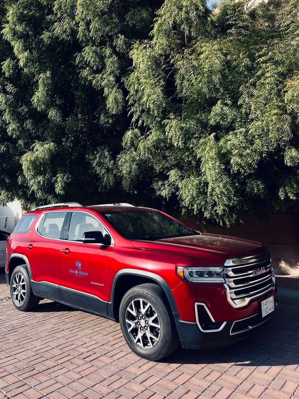 Dammam, Vehicles, Cars & Trucks , SAR 63000,  Gmc Acadia,  2022,  Automatic,  184000 KM,