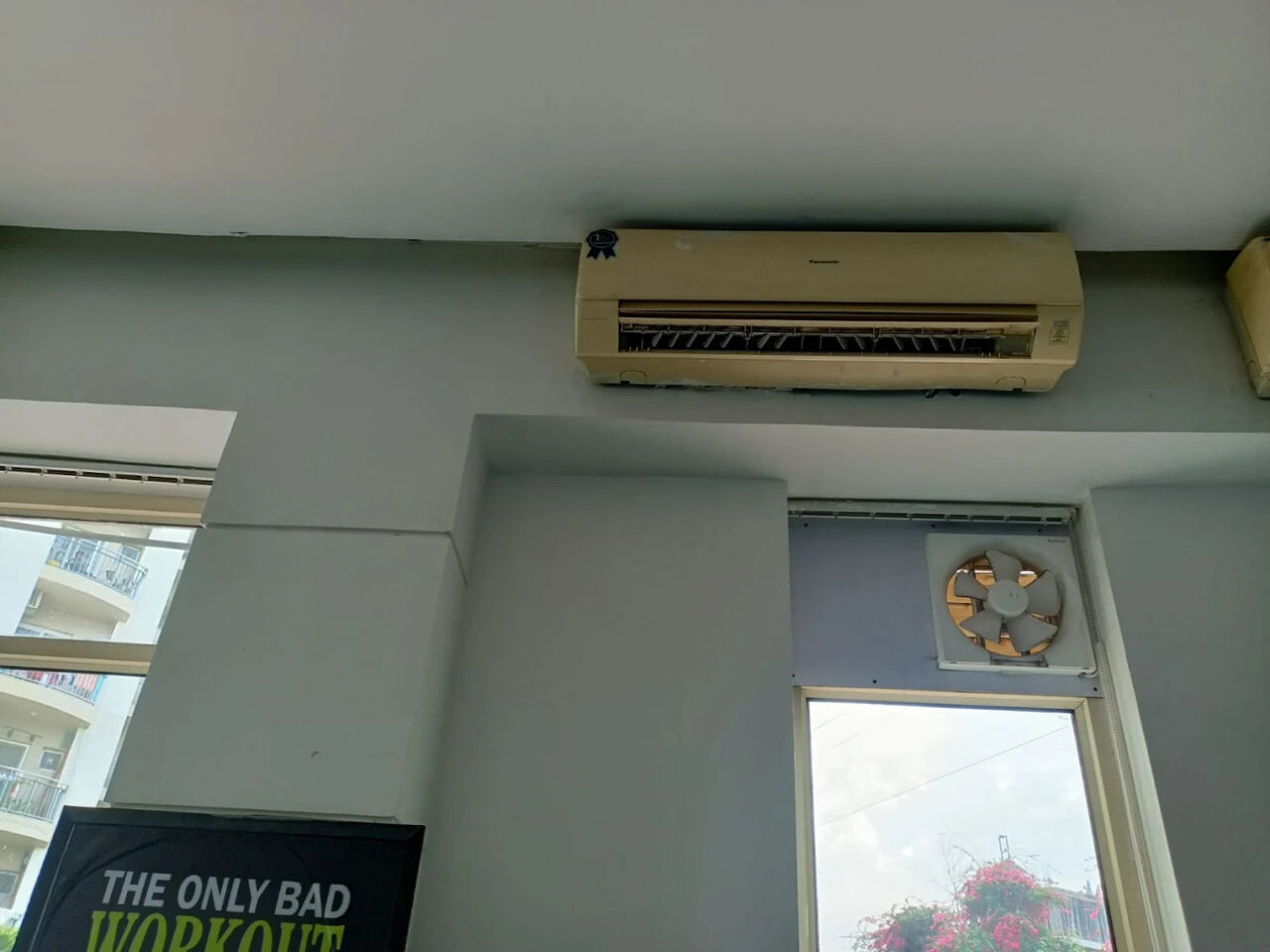 Gurgaon, Air Conditioning, Quick AC Installation In Gurgaon Sector 33