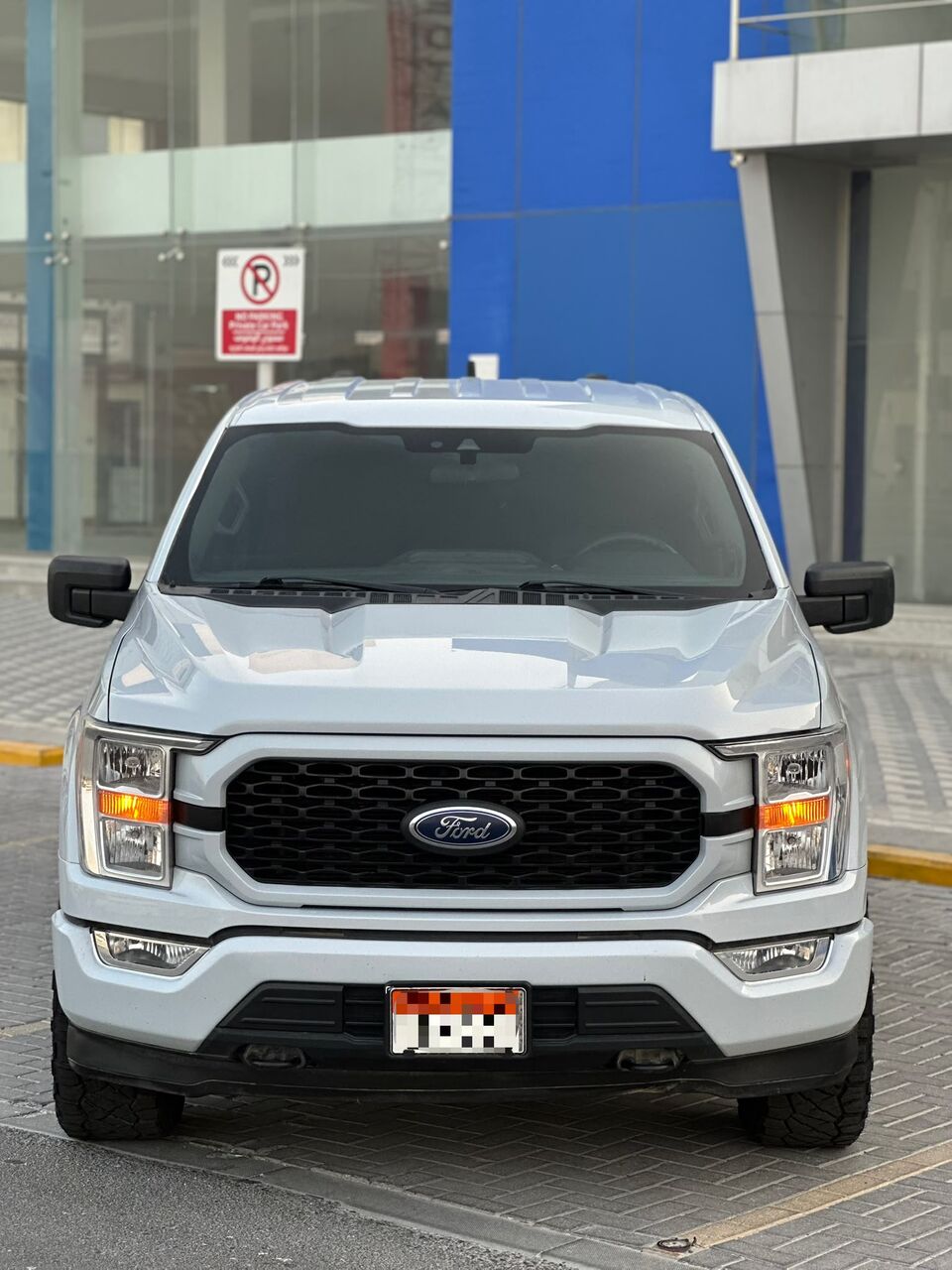 Riffa, Vehicles, Cars & Trucks , BHD 9900,  FORD F-150 XLT V8 2022 SILVER,  2022,  Automatic,  143000 KM,
