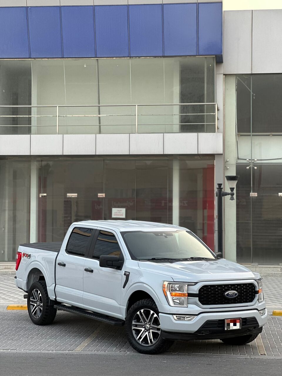 Riffa, Vehicles, Cars & Trucks , BHD 9900,  FORD F-150 XLT V8 2022 SILVER,  2022,  Automatic,  143000 KM,