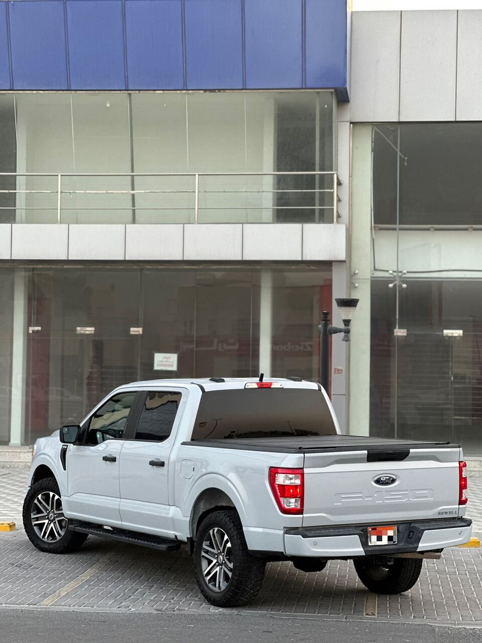 Riffa, Vehicles, Cars & Trucks , BHD 9900,  FORD F-150 XLT V8 2022 SILVER,  2022,  Automatic,  143000 KM,