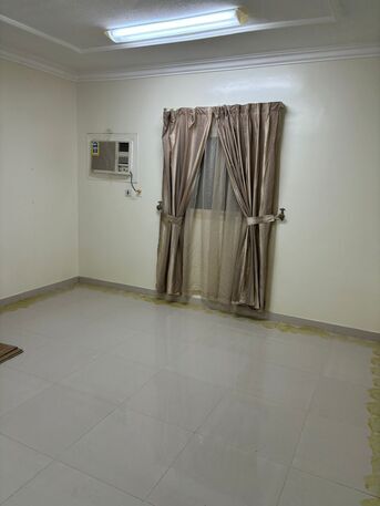 Jubail, Apartments, Flats, Houses & Villas, SAR 3000/month,  3 BR,  3BHK Semi-Furnished Flat Available For Rent In Khaldiya