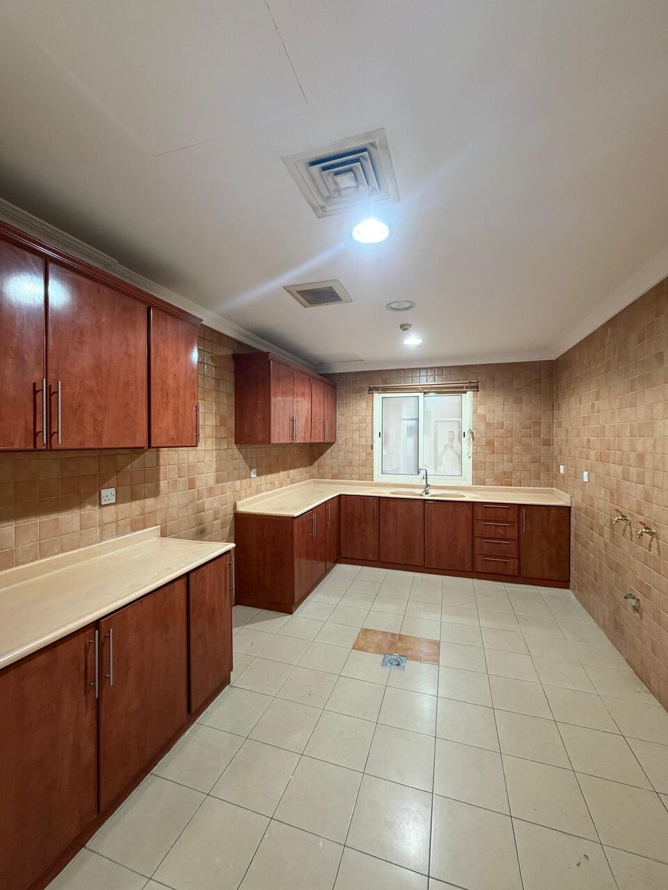 Khobar, Apartments, Flats, Houses & Villas, SAR 37500/year,  3 BR,  Family Apartment For Rent 213/112