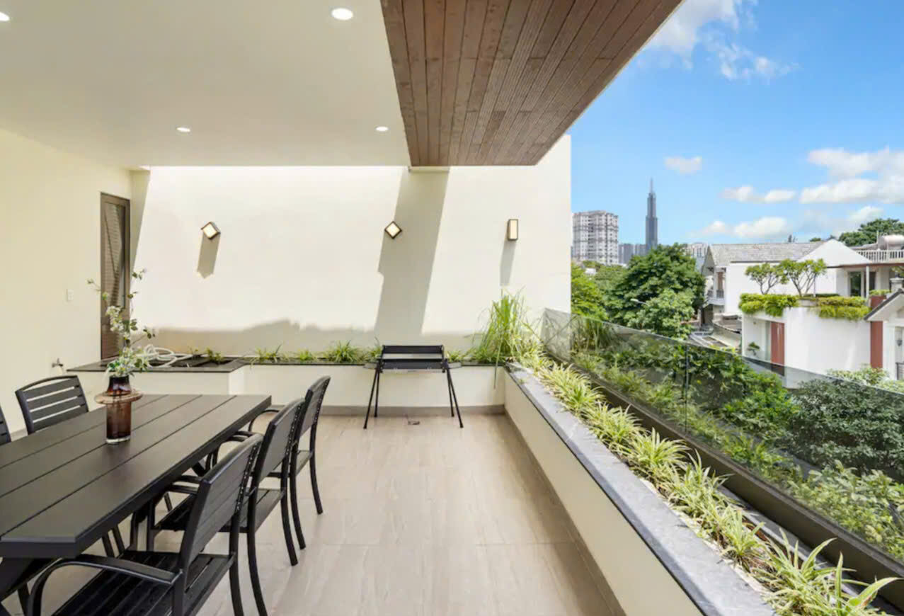 Ho Chi Minh City, Apartments, Flats, Houses & Villas, VND 120000000/month,  Furnished,  5 BR,  400 Sq. Meter,  PRIME LOCATION & LARGE VILLA FOR RENT IN AN PHU DISTRICT 2
