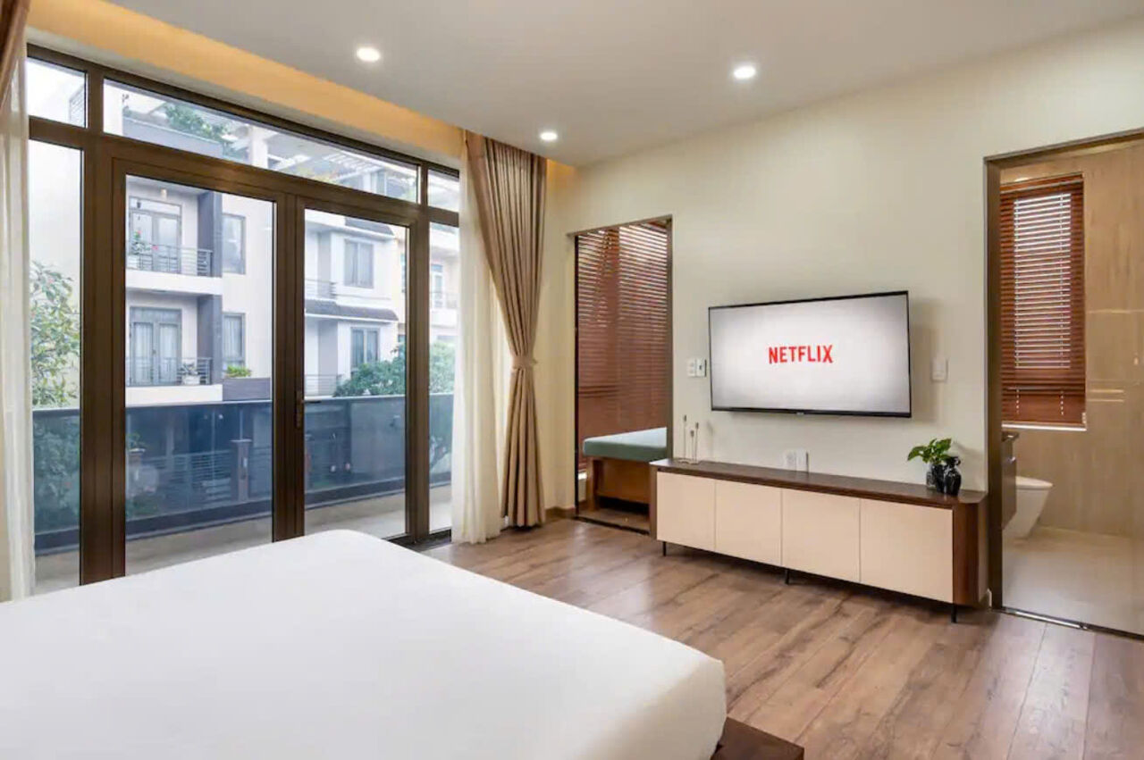 Ho Chi Minh City, Apartments, Flats, Houses & Villas, VND 120000000/month,  Furnished,  5 BR,  400 Sq. Meter,  PRIME LOCATION & LARGE VILLA FOR RENT IN AN PHU DISTRICT 2