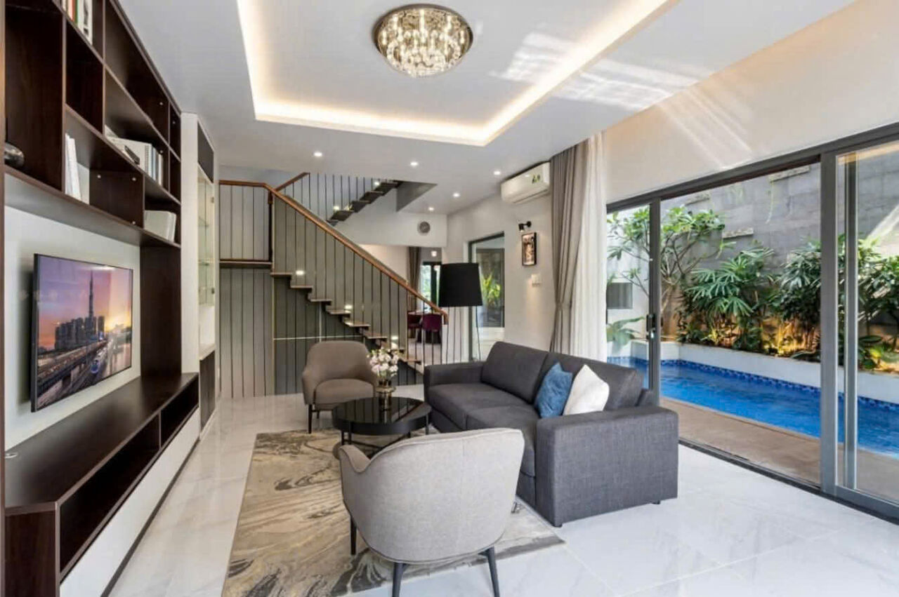 Ho Chi Minh City, Apartments, Flats, Houses & Villas, VND 140000000/month,  Furnished,  6 BR,  400 Sq. Meter,  SPACIOUS VILLA WITH SWIMMING POOL FOR RENT IN DISTRICT 2