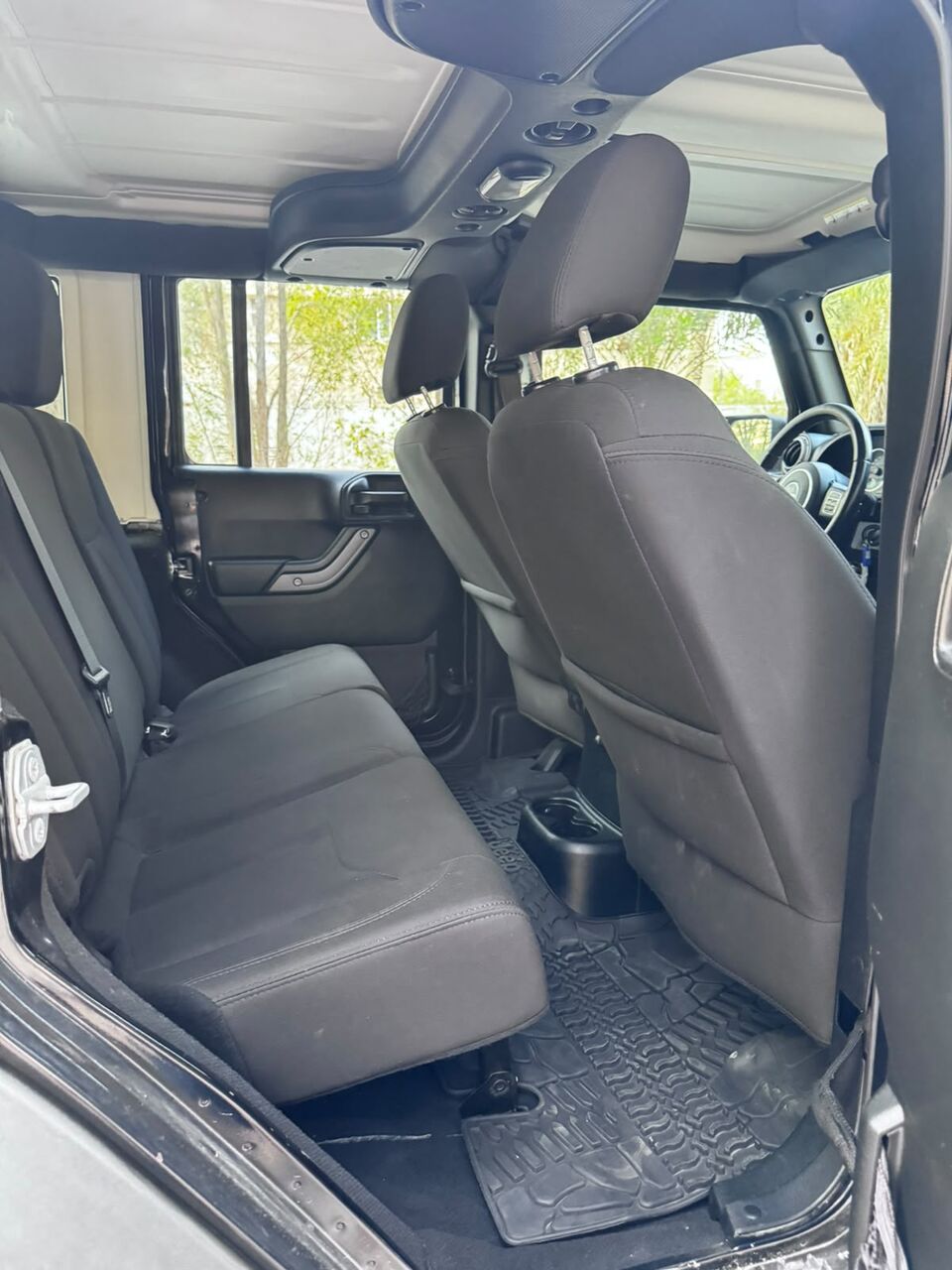 Muharraq, Vehicles, Cars & Trucks , BHD 6600,  Jeep  Wrangler,  2018,  Automatic,  218000 KM,  Full Service Agency