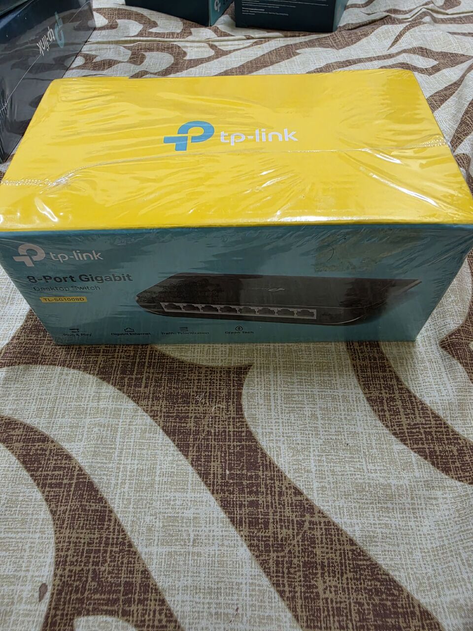 Gudaibiya, Computers, BHD 5,  TP LINK 8 PORT GIGABIT SWITCH