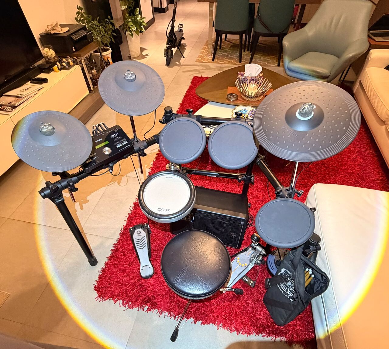 Juffair, Musical Instruments, BHD 400,  Drums- Yamaha Electronic Drum Kit- DTX502