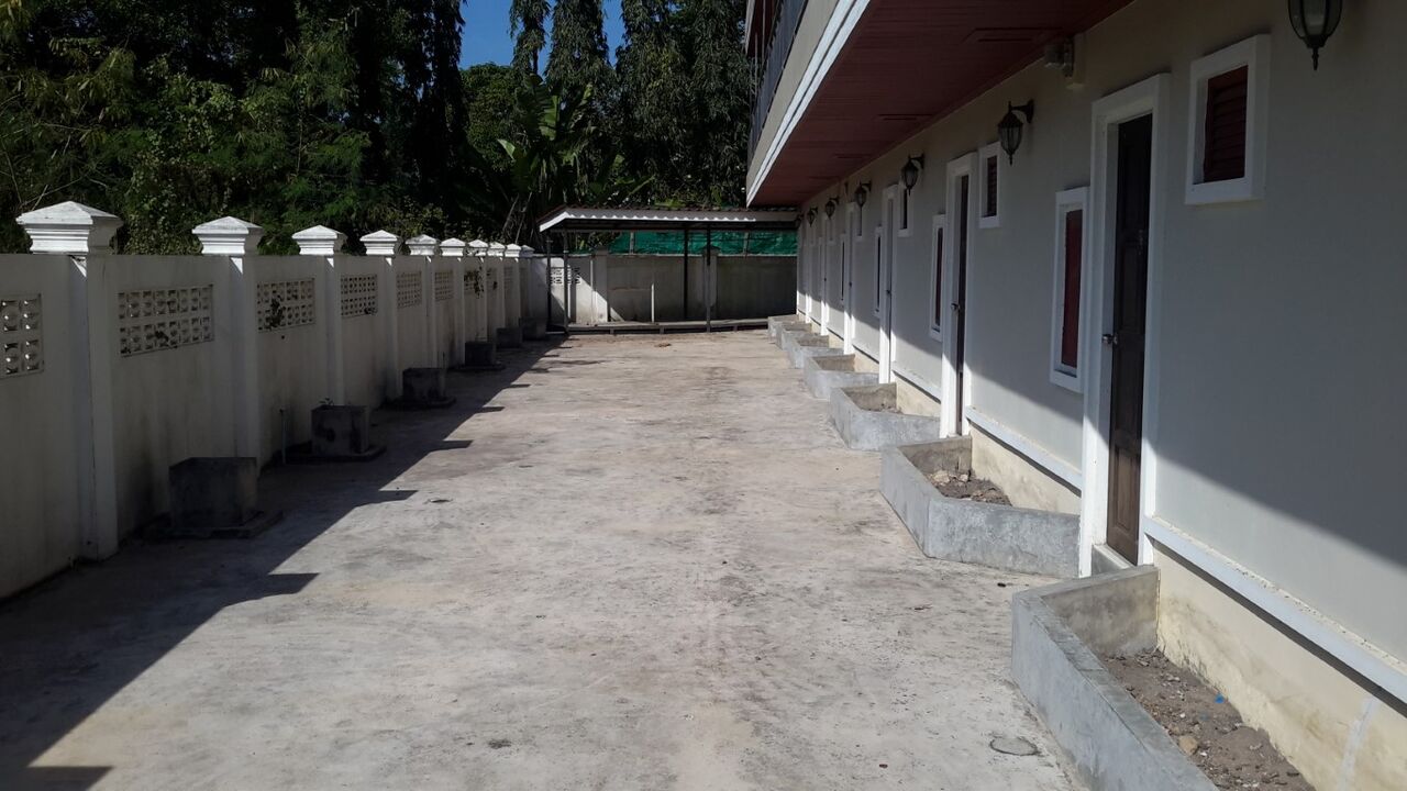 Bangkok, Real Estate For Sale, THB 16500000,  1212 Sq. Meter,  Discounted 24 Room Property Sale Huay Yai Pattaya