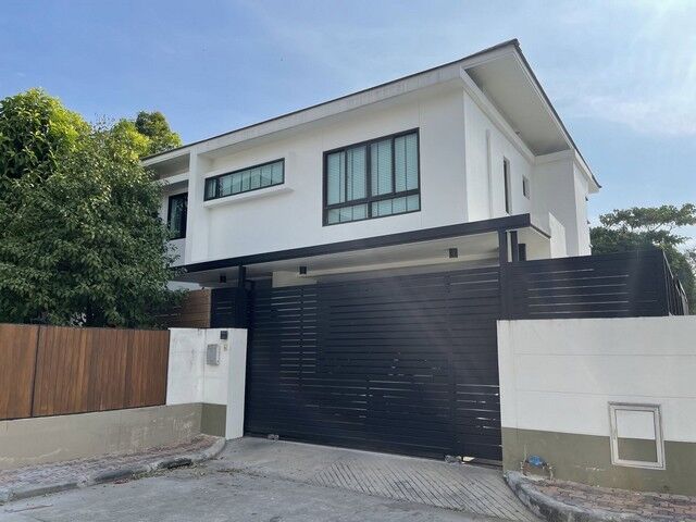 Bangkok, Real Estate For Sale, THB 15000000,  4 BR,  103 Sq. Feet,  PP526 ขายบ้านเดี่ยว 2 ชั้น โครงการ วิลล่