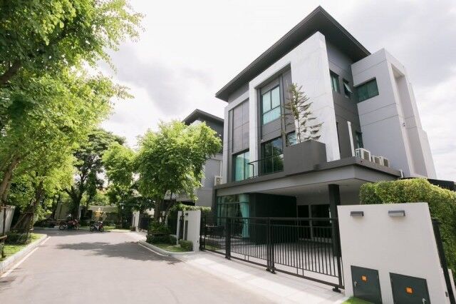 Bangkok, Villas, THB 170000,  65 Sq. Feet,  BH4349 ให้เช่าและขาย บ้านเดี่ยวหรู 3 ชั้น The Ge