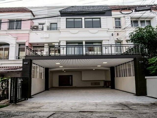 Bangkok, Villas, THB 39000,  1 Sq. Feet,  ให้เช่าทาวน์โฮม ซอยศรีด่าน 24 บ้านกลา