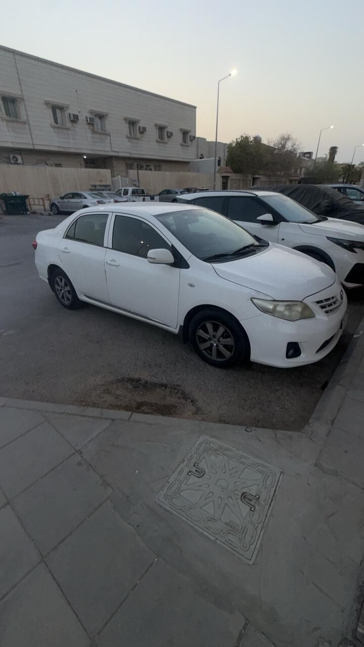 Riyadh, Vehicles, Cars & Trucks , SAR 25000,  Toyota Corolla,  2013,  Automatic,  327213 KM,    Model, , SAR 25,000 (Negotiable)