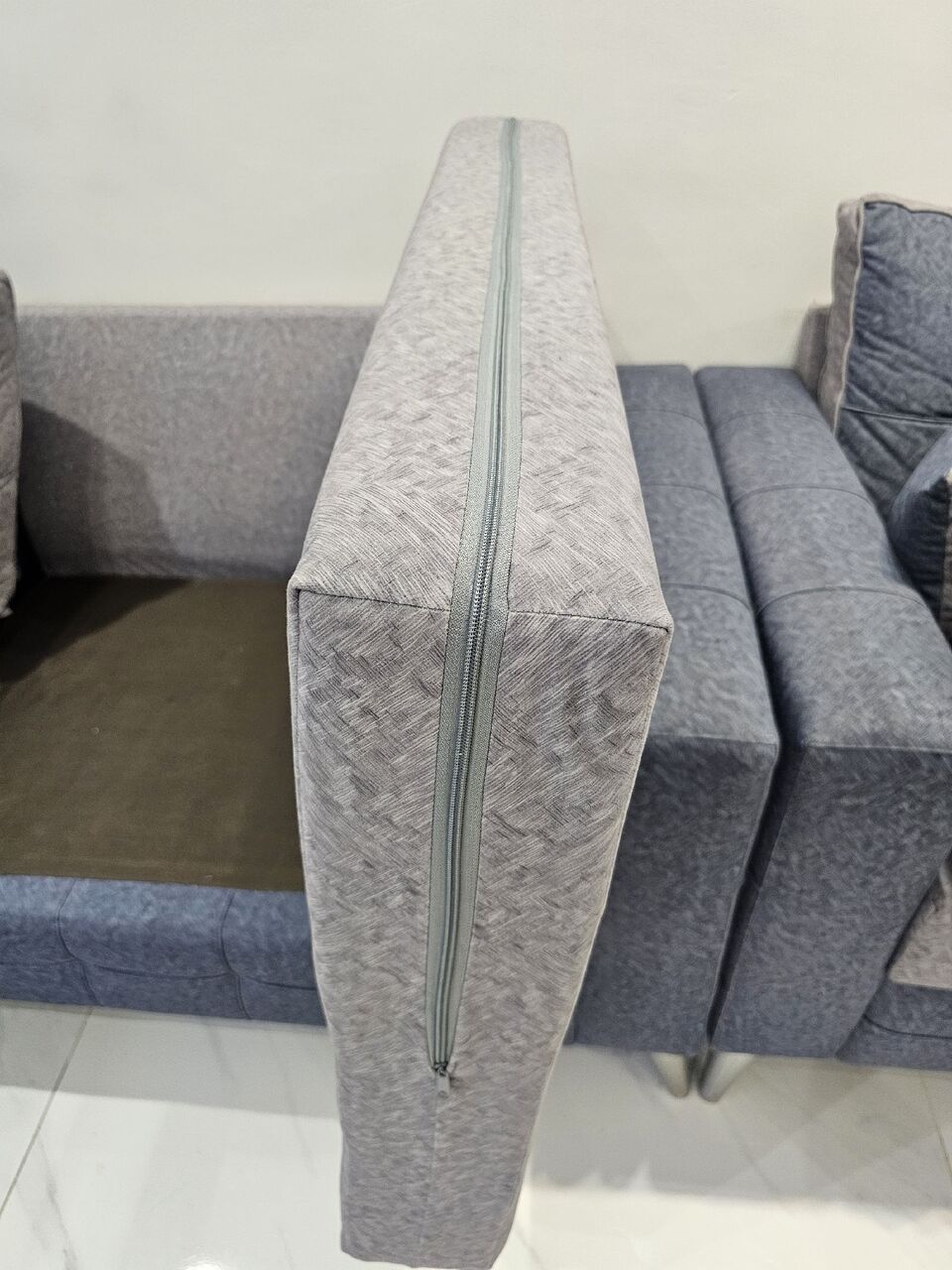 Riyadh, Furniture, SAR 1250,  Sofa Set Like New For Sale