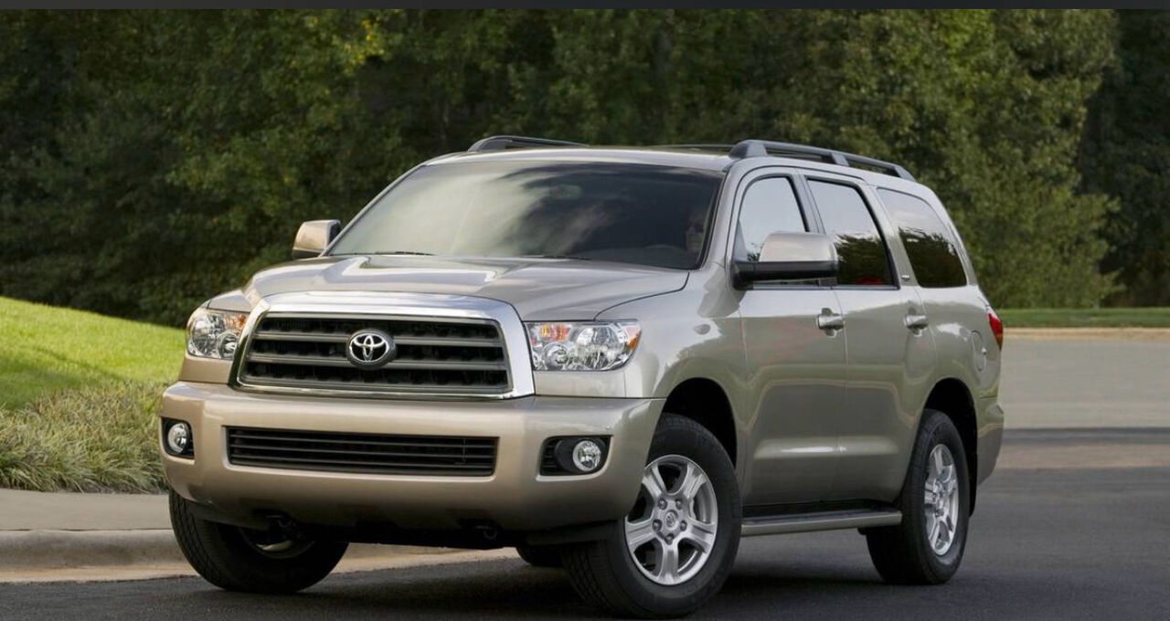 Dammam, Vehicles, Cars & Trucks , Toyota Sequoia,  2013,  Automatic,  100 KM,  Taxi Service