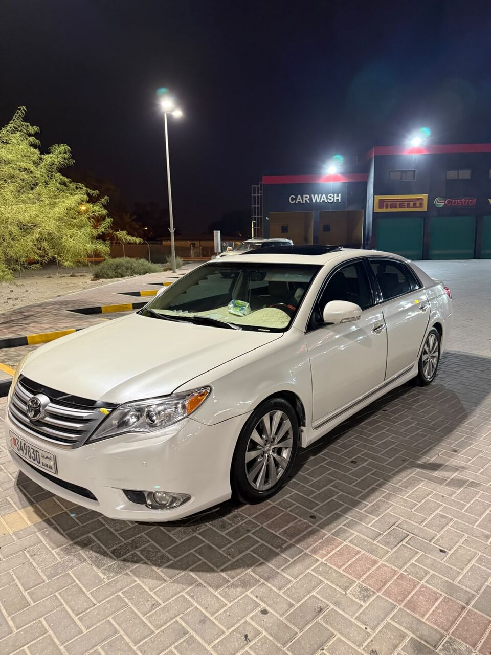East Riffa, Vehicles, Cars & Trucks , BHD 3400,  Toyota Avalon,  2011,  Automatic,  360000 KM,    Limited