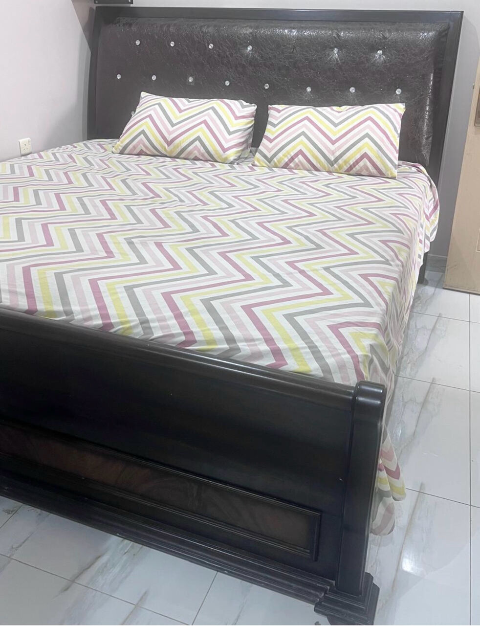 Al Malaz, Furniture, SAR 900,  King Size Double Bed With Mattress Al Malaz Riyadh