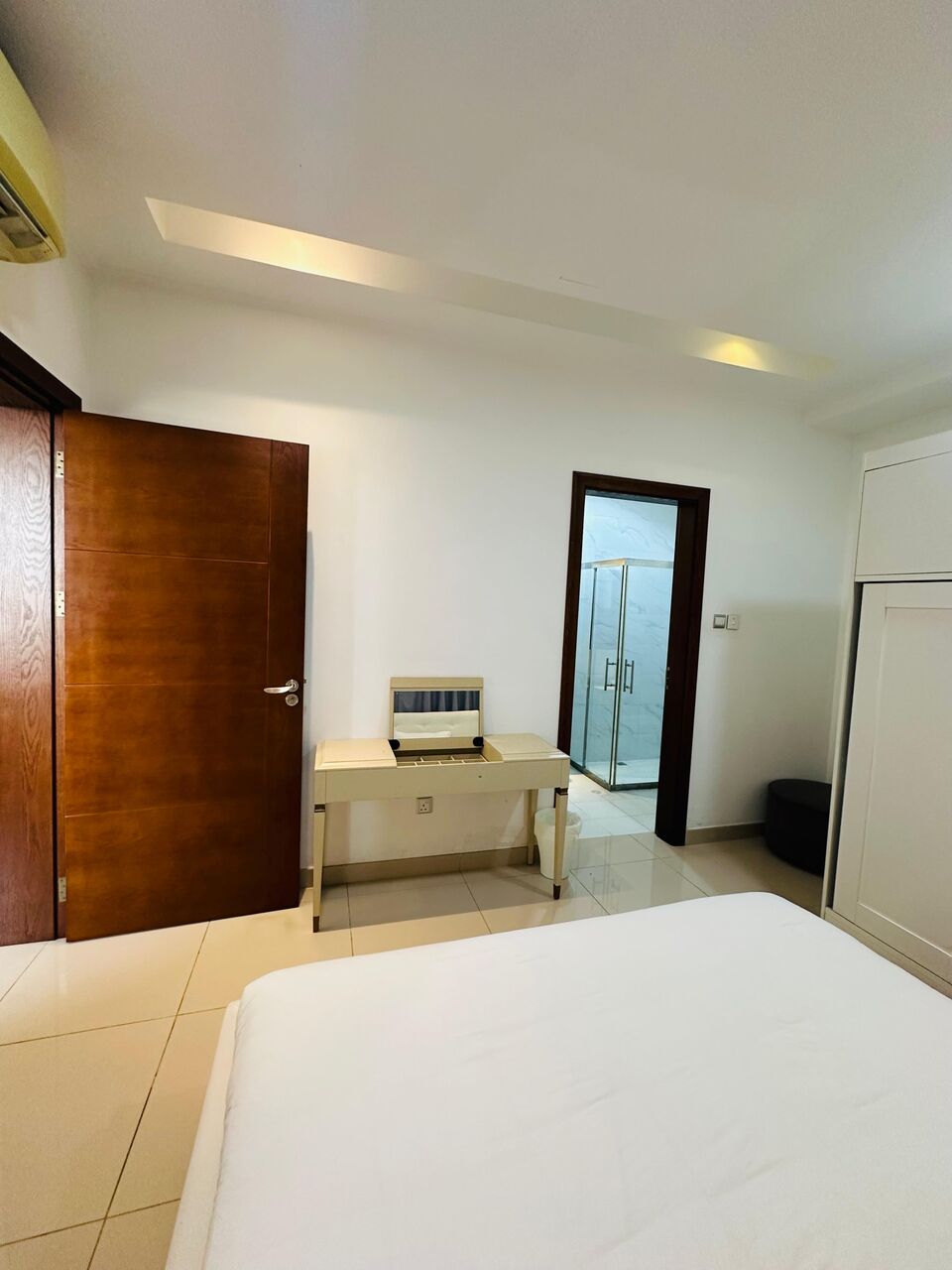 Juffair, Apartments, Flats, Houses & Villas, BHD 280/year,  1 BR,  Apartment For Rent In Juffair Fully Furnished 1bhk