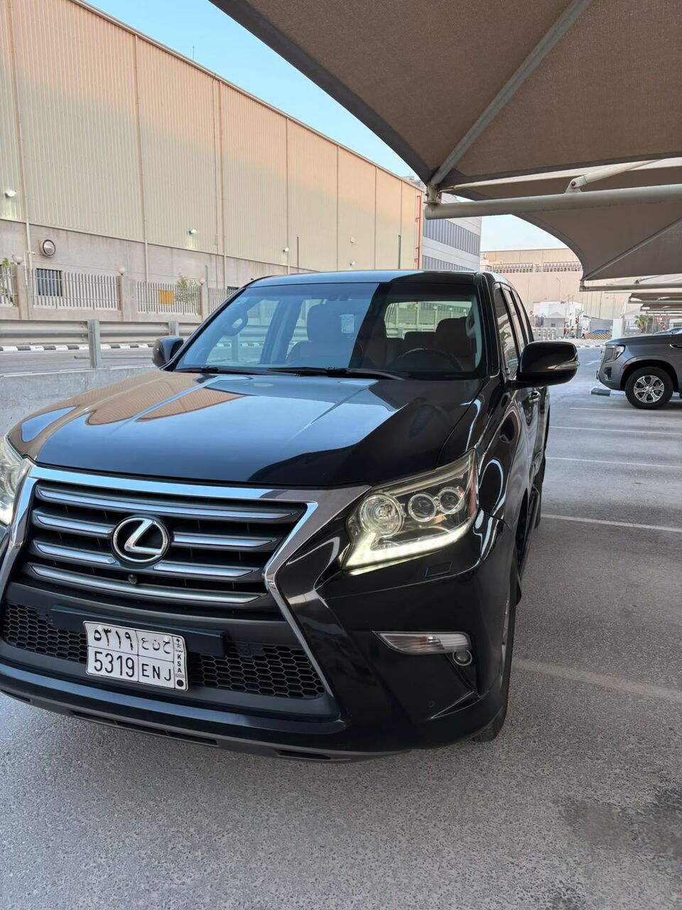 Khobar, Vehicles, Cars & Trucks , SAR 115000,  Lexus GX 460,  2016,  Automatic,  320000 KM,   KM 320k