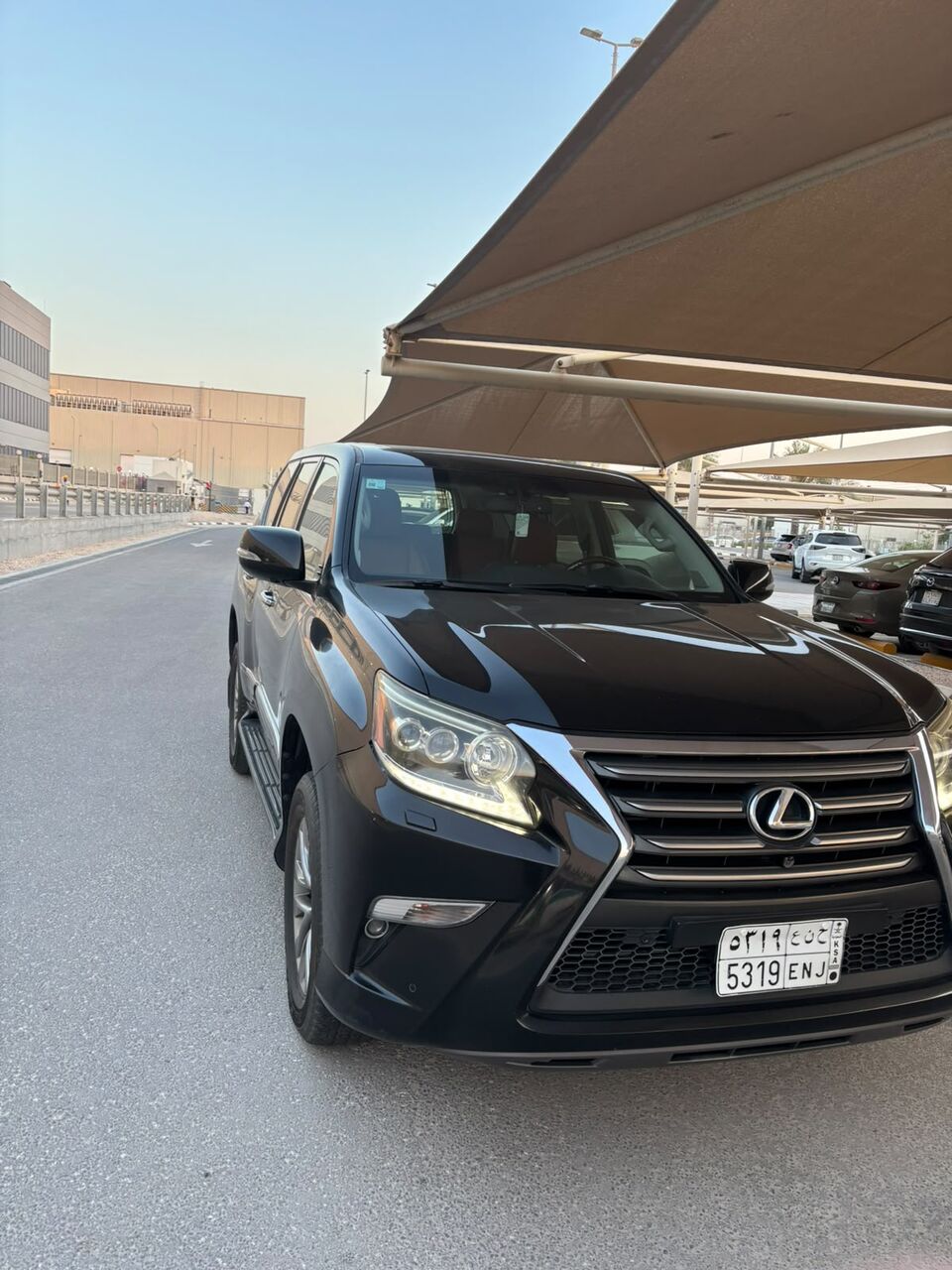 Khobar, Vehicles, Cars & Trucks , SAR 115000,  Lexus GX 460,  2016,  Automatic,  320000 KM,   KM 320k