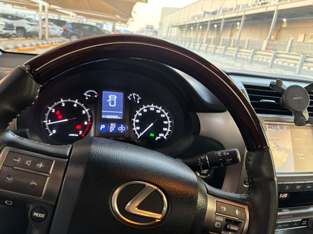 Khobar, Vehicles, Cars & Trucks , SAR 115000,  Lexus GX 460,  2016,  Automatic,  320000 KM,   KM 320k