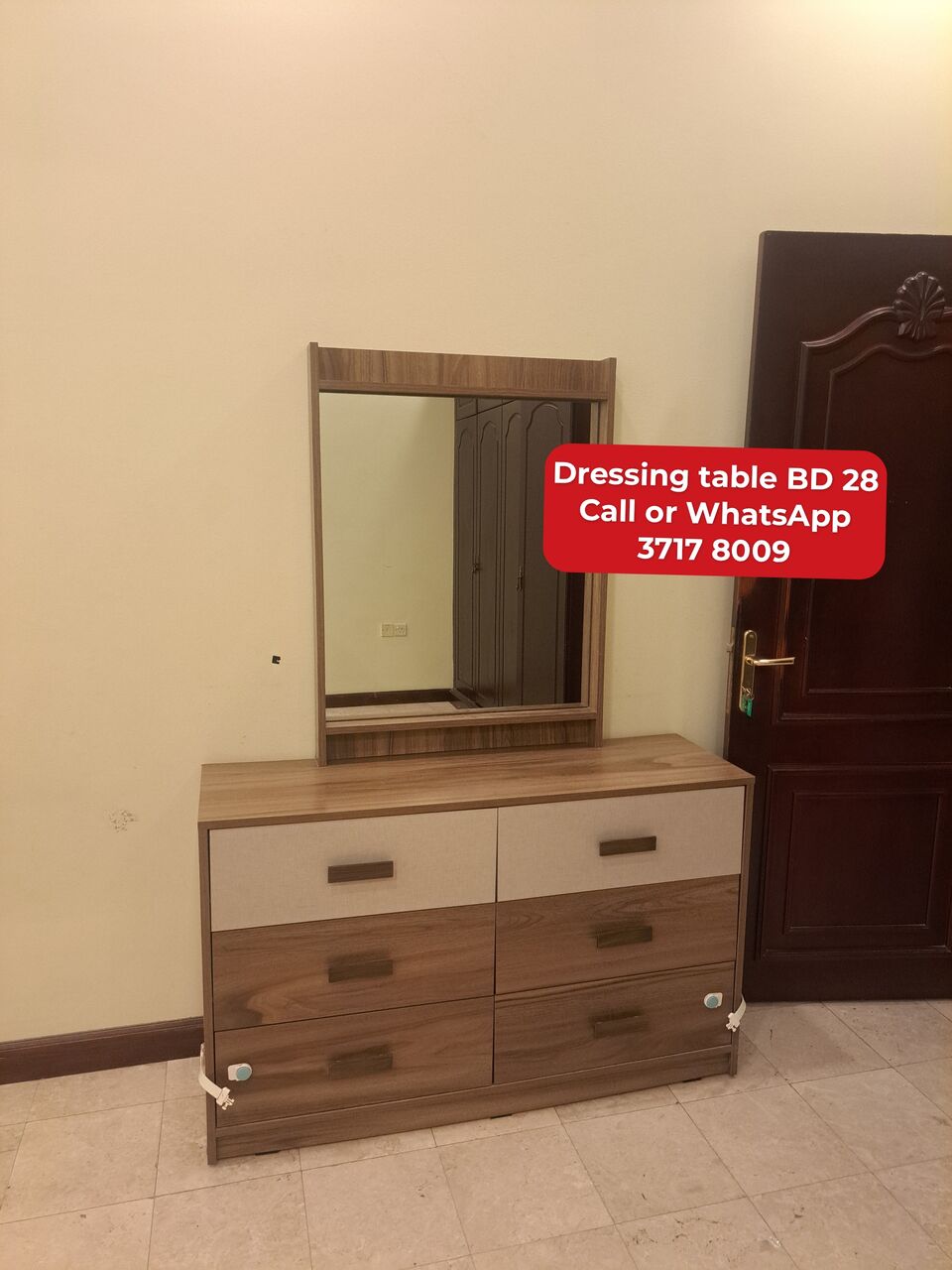 Manama, Furniture, BHD 28,  @@Dressing Table In Good Condition For Sale With Delivery