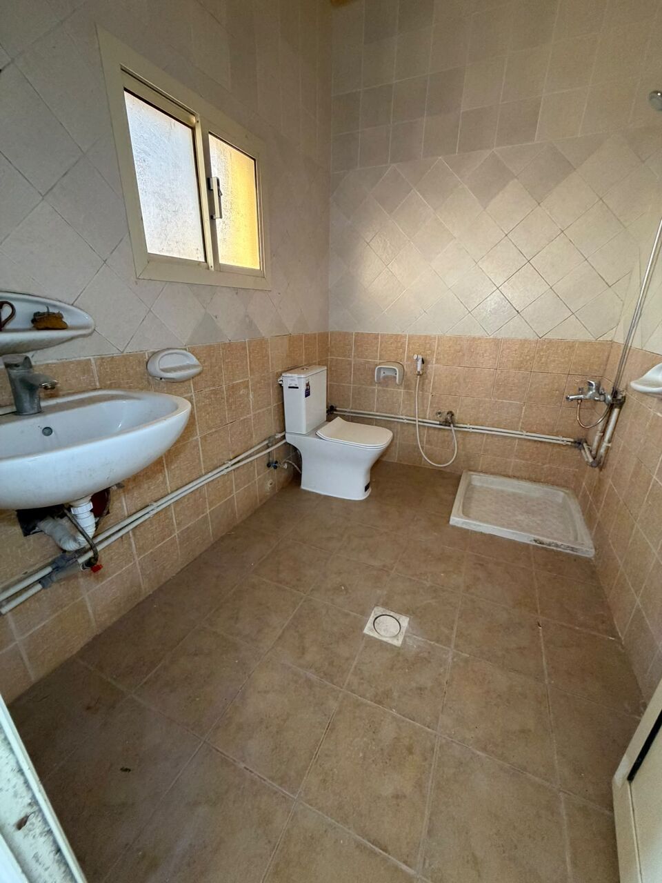 Kabul, Apartments, Flats, Houses & Villas, AFN 250/year,  110 Sq. Meter,  للإيجار شقة في البديع