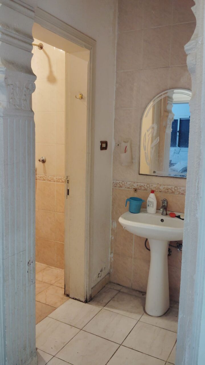 Jeddah, Rooms for Rent, SAR 1000/month,  Neat And Clean Room With Separate Entrance & Washroom For A Single Executive Bachelor