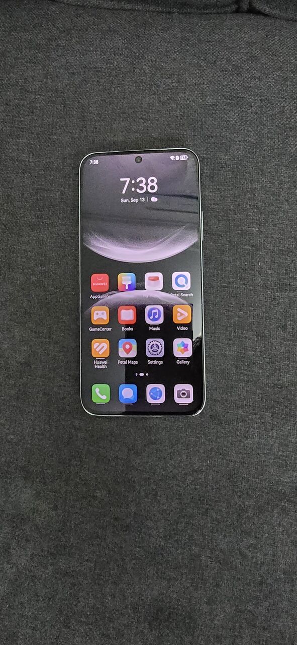Riyadh, Mobile Phones, SAR 900,  Excellent Condition -