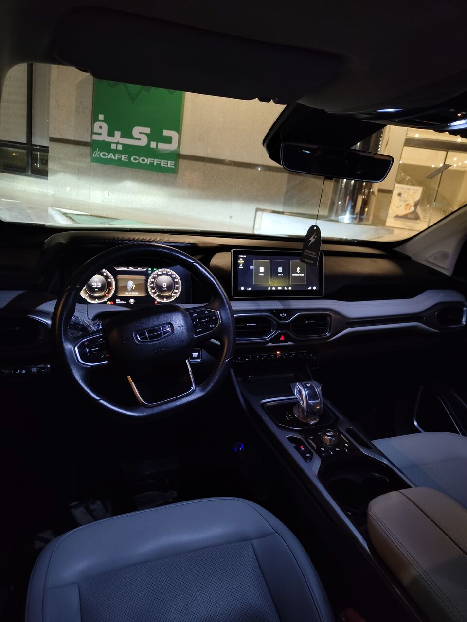 Riyadh, Vehicles, Cars & Trucks , SAR 45000,  Geely Okavango,  2022,  Automatic,  164110 KM,    &ndash; FOR SALE